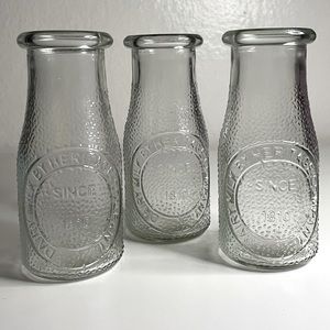 Set of 3 glass vases, rustic/farm style